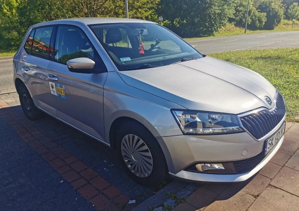 Skoda Fabia cena 27000 przebieg: 242800, rok produkcji 2019 z Katowice małe 154